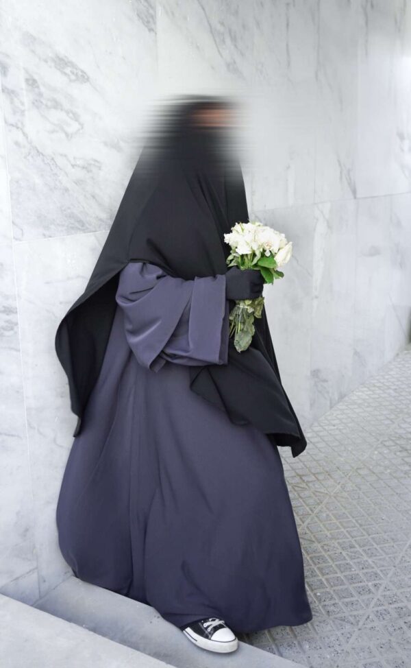 Abaya Korea Tissu Soie de Médine – Image 9