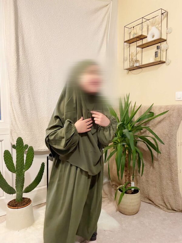 Abaya Russia Binti – Image 11