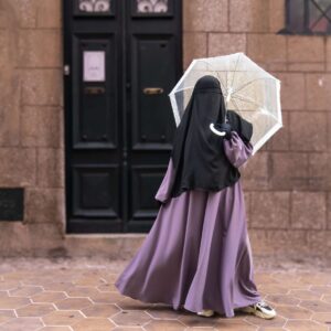 Abaya Russia Nidha