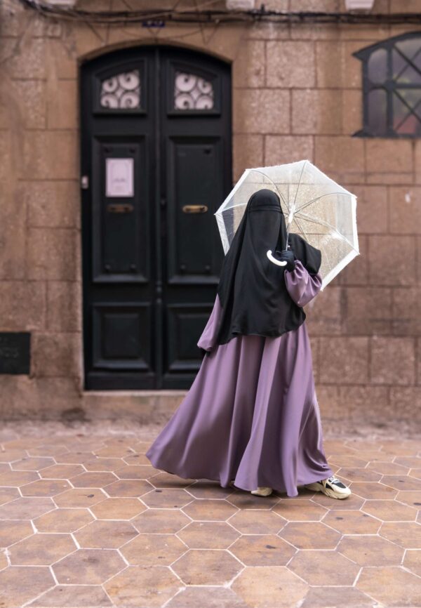 Abaya Russia Nidha