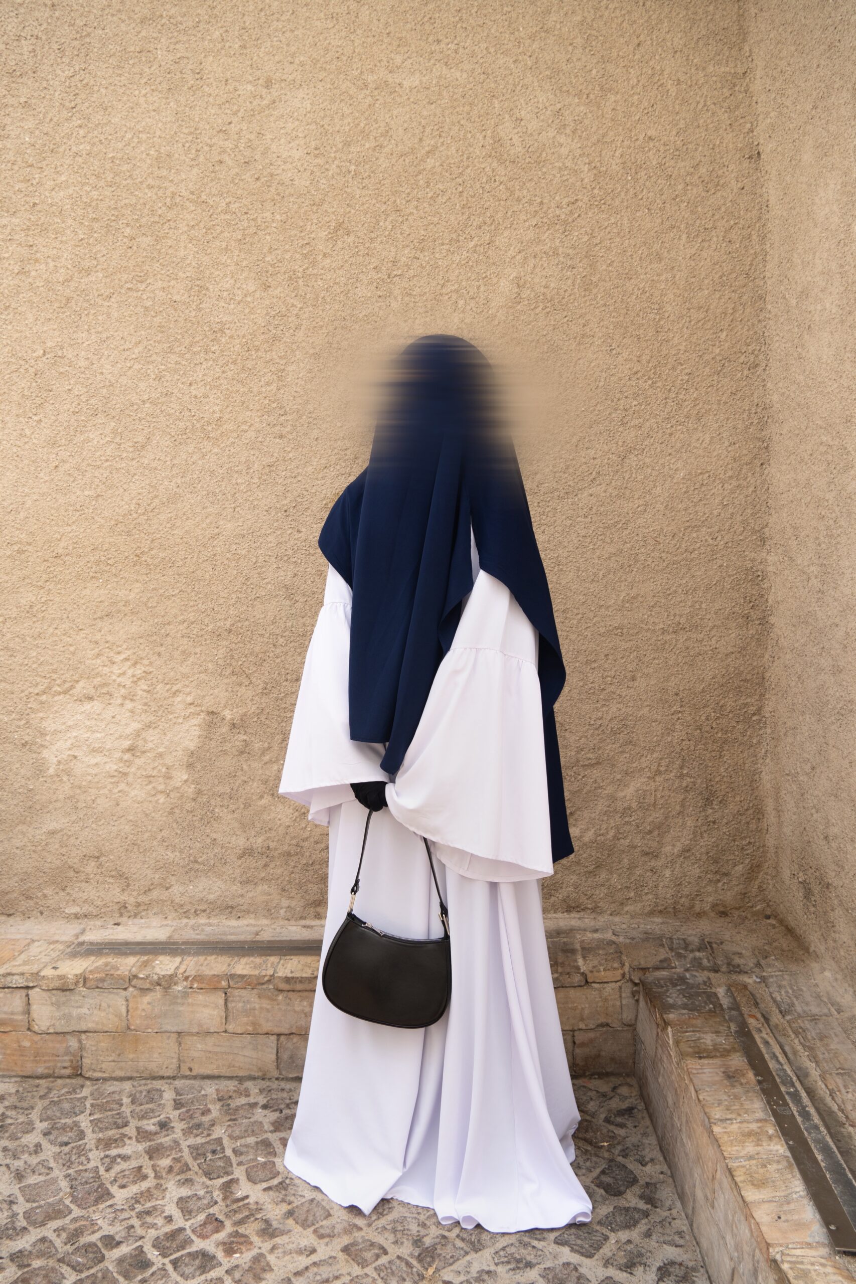 Abaya Colombiana Tissu en Soie de Médine – Image 2